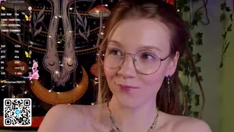 Lyra online show from 11.21.25