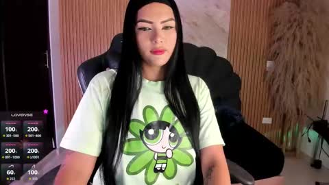 Snapshot of lys_with chatting on 09.21.25 VIVIANA online show from 09.21.25