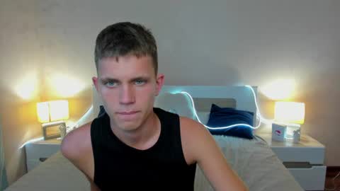 m0neyken_ online show from 07.05.26