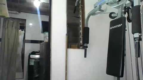 Snapshot of m0ntana777 chatting on 09.12.25 m0ntana777 online show from 09.12.25