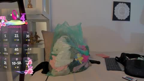 Mila online show from 01.15.26