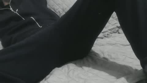 m4dh4tter24 online show from 12.30.24