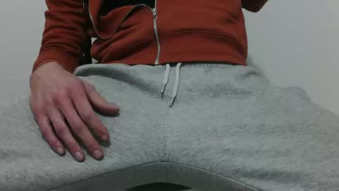 m4dh4tter24 online show from 01.11.26