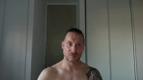 m4rduk online show from 11.18.25