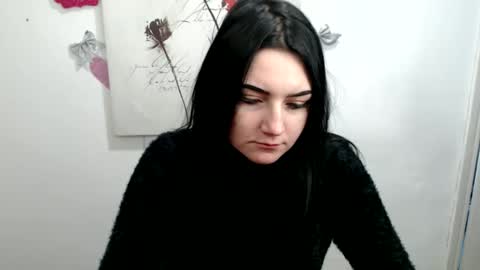 Snapshot of m_i_k_i_ chatting on 02.21.26 m_i_k_i_ online show from 02.21.26