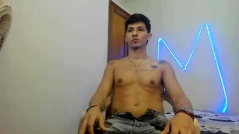Snapshot of maaster420 chatting on 11.09.25 itgram pezlo josue online show from 11.09.25