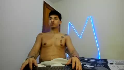 Snapshot of maaster420 chatting on 11.23.25 itgram pezlo josue online show from 11.23.25