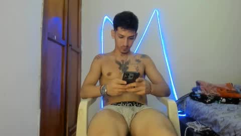 Snapshot of maaster420 chatting on 12.19.25 itgram pezlo josue online show from 12.19.25