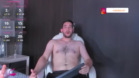 Snapshot of maatt_de_luca chatting on 10.15.25 Matt De Luca online show from 10.15.25