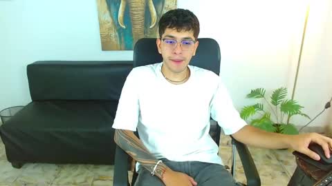 Max online show from 03.17.26