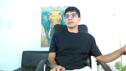 Max online show from 03.19.26