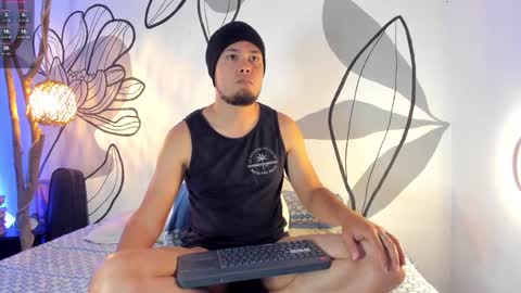 Snapshot of maax_taylor01 chatting on 01.13.26 online show from 01.13.26