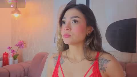 Snapshot of maca_bloom chatting on 11.06.25 Maca online show from 11.06.25