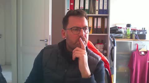 macfly67 online show from 01.13.25