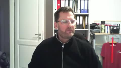 macfly67 online show from 01.26.25