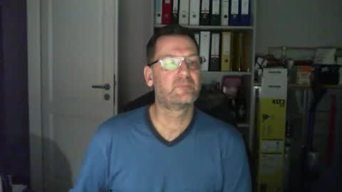 macfly67 online show from 03.18.26