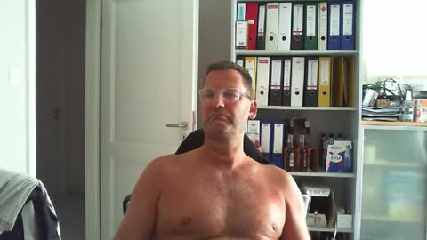 macfly67 online show from 05.29.26
