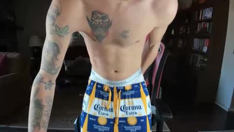 Snapshot of machinecumkelly69 chatting on 02.23.25 machinecumkelly69 online show from 02.23.25