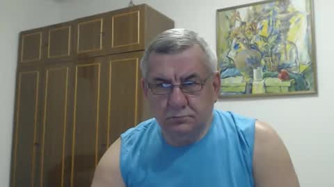 Snapshot of machomale3 chatting on 11.10.25 Macho online show from 11.10.25