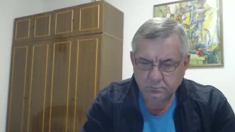 Snapshot of machomale3 chatting on 11.15.25 Macho online show from 11.15.25