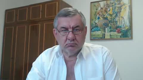 Snapshot of machomale3 chatting on 11.30.25 Macho online show from 11.30.25