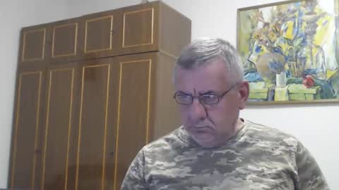 Snapshot of machomale3 chatting on 04.18.26 Macho online show from 04.18.26