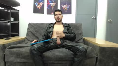 instagram mackdanielsx online show from 09.20.25