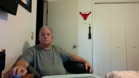 mackdocc001 online show from 04.02.26