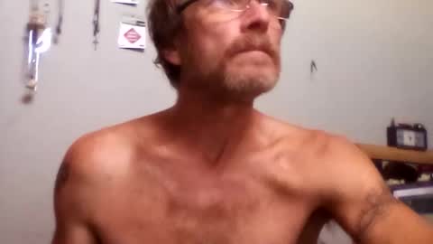 mackdog1369 online show from 10.19.25