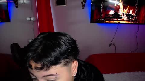 MACKENZIE CAMERON online show from 01.27.25