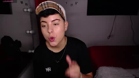 MACKENZIE CAMERON online show from 01.31.25