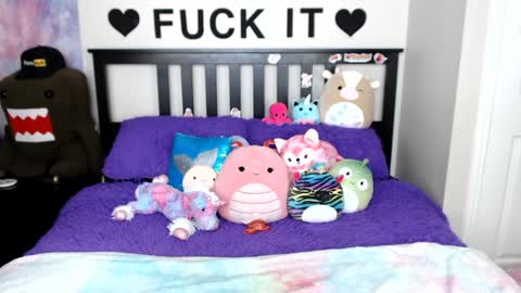 Mackenzie Wolfe online show from 01.28.25