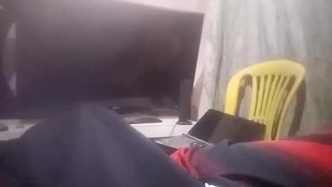 Snapshot of mad415264 chatting on 11.10.25 mad415264 online show from 11.10.25