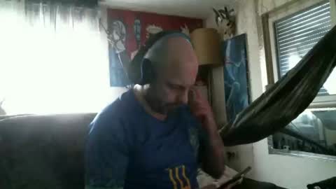 Manuel online show from 02.04.25