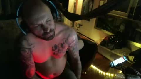 Manuel online show from 03.08.25