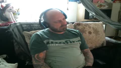 Manuel online show from 03.11.25