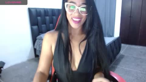 EMILY online show from 10.21.25
