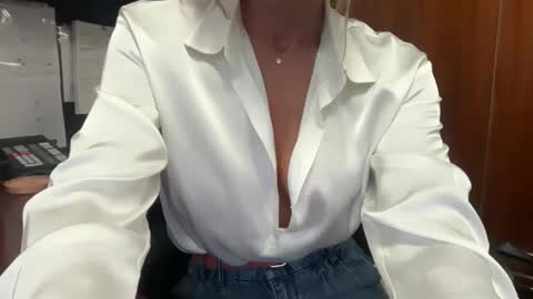 madame_andi online show from 05.14.26