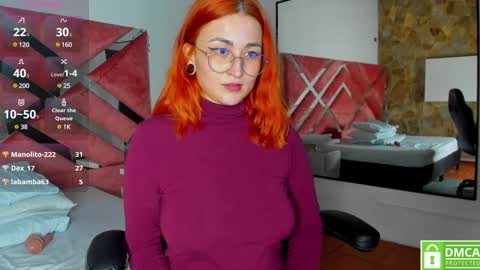 Snapshot of madame_ibby chatting on 12.18.24 madame ibby online show from 12.18.24