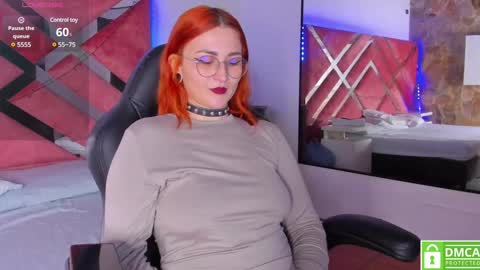 Snapshot of madame_ibby chatting on 12.18.24 madame ibby online show from 12.18.24