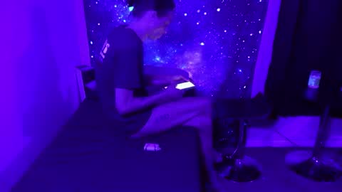 Snapshot of madamglowhole428860 chatting on 03.10.25 MadamGlowHole online show from 03.10.25