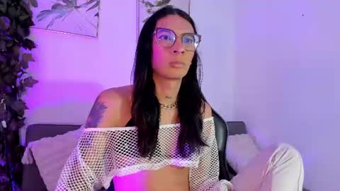 Maddie Ray online show from 06.09.26
