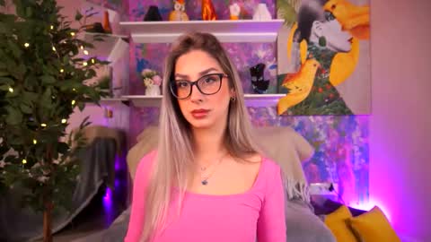 Snapshot of maddiebryggs chatting on 02.08.26 Maddie online show from 02.08.26