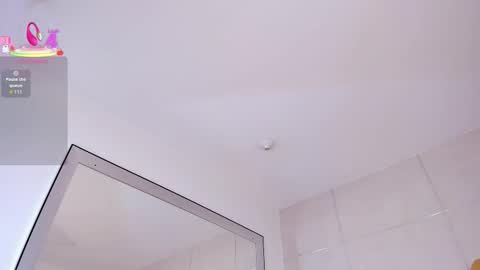    online show from 10.08.25