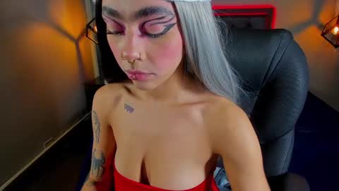 Snapshot of maddiiebrooks chatting on 12.05.24 Maddie online show from 12.05.24