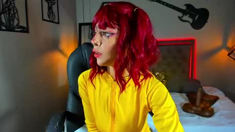 Snapshot of maddiiebrooks chatting on 01.19.25 Maddie online show from 01.19.25