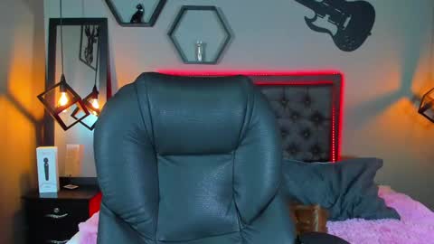 Maddie online show from 02.20.25