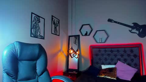 Snapshot of maddiiebrooks chatting on 03.05.25 Maddie online show from 03.05.25