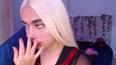 Snapshot of maddiiebrooks chatting on 10.14.25 Maddie online show from 10.14.25