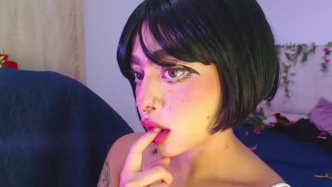 Maddie online show from 10.19.25